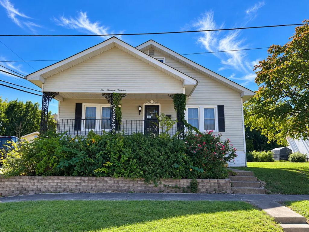 117 W Logan Street, Harrisburg