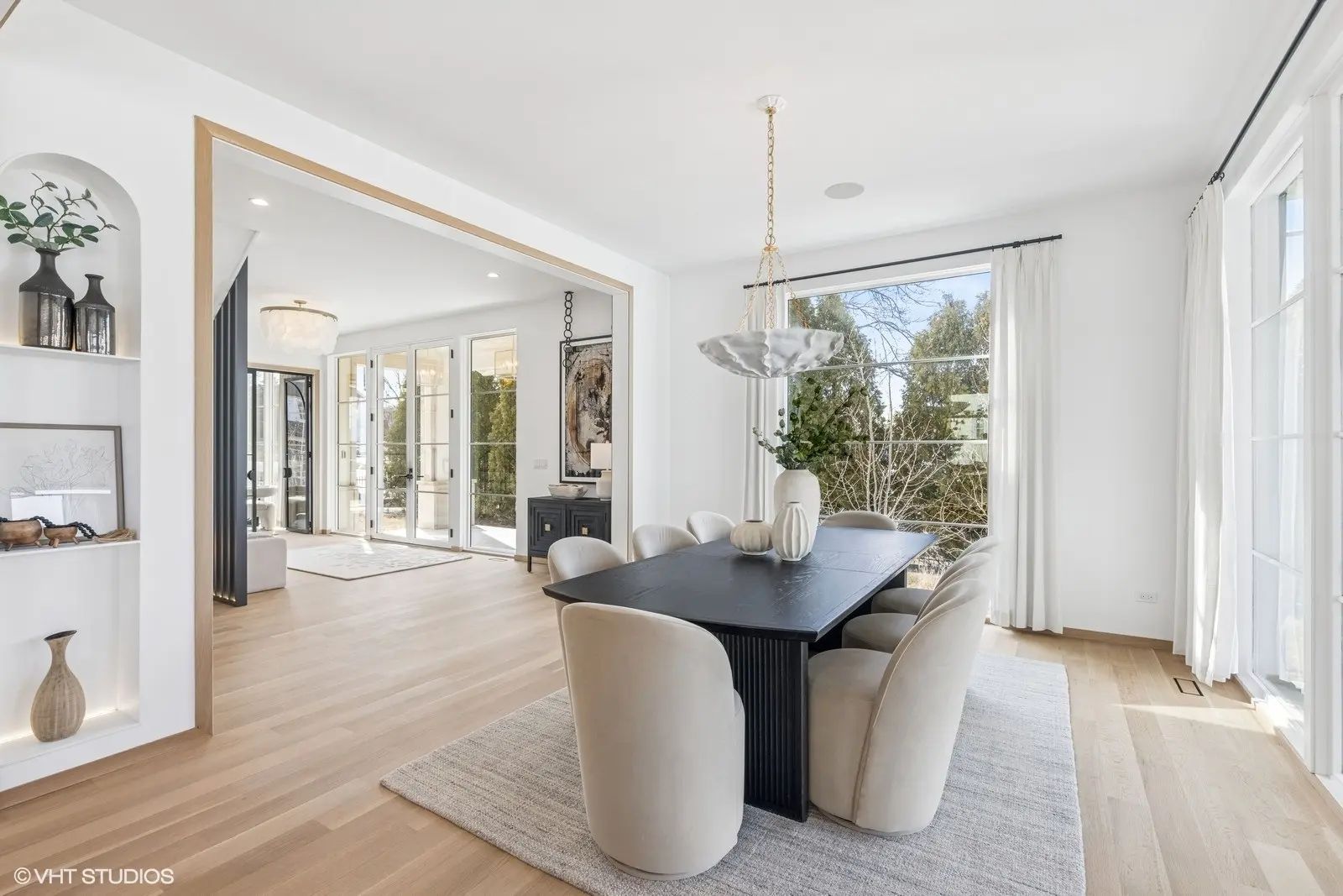 Mred Log In 541 Kensington Court, Hinsdale Property Listing: MLS® #12778227