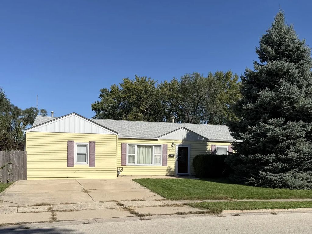 1827 Burry Circle Drive, Crest Hill