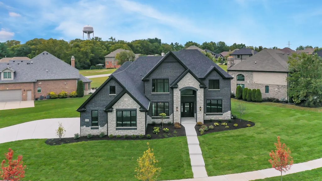 9044 Port Washington Drive, Frankfort