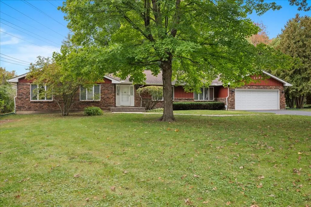 1300 Woodland Drive, Aurora