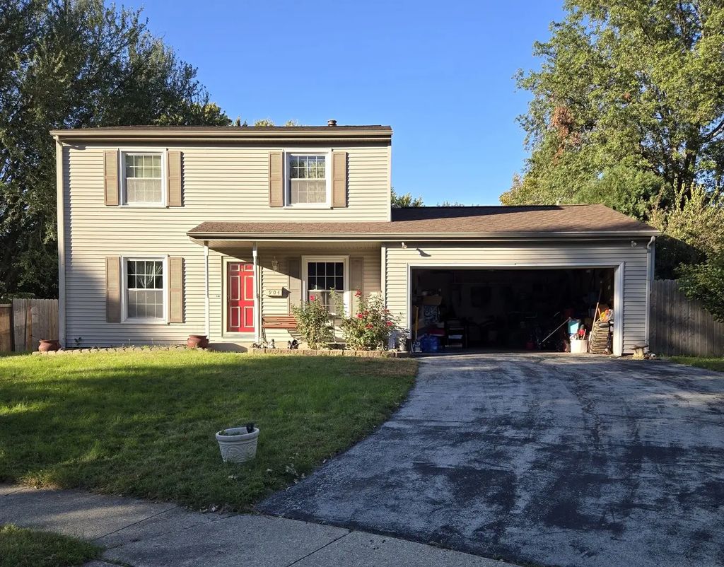 904 Hanlin Court, Normal