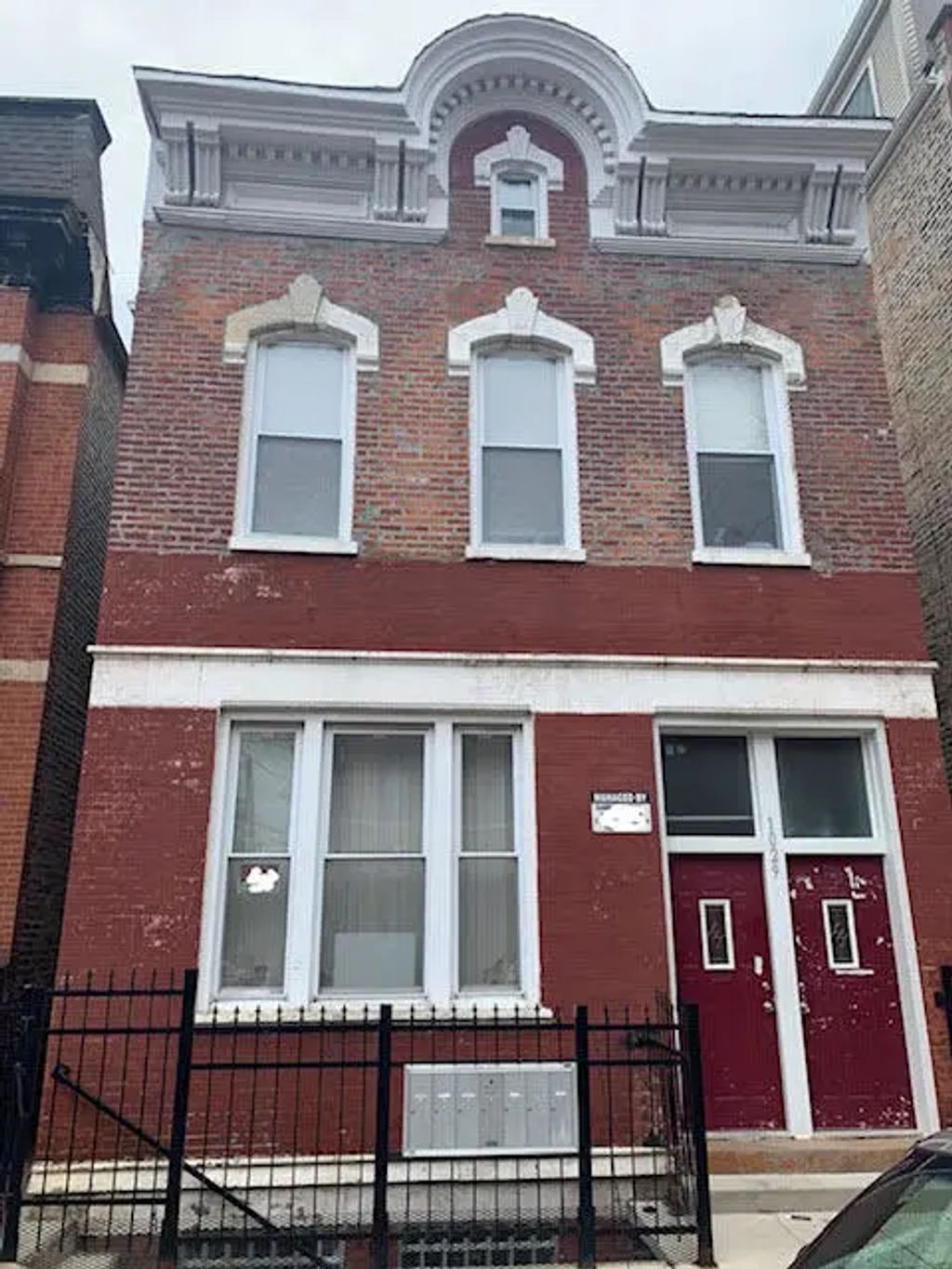 1029 W 19th Street 2m, Chicago