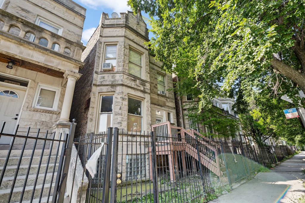 4319 W Jackson Boulevard 1, Chicago