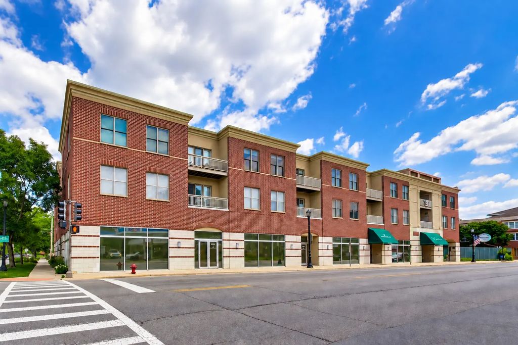 2951 Central Street 307, Evanston