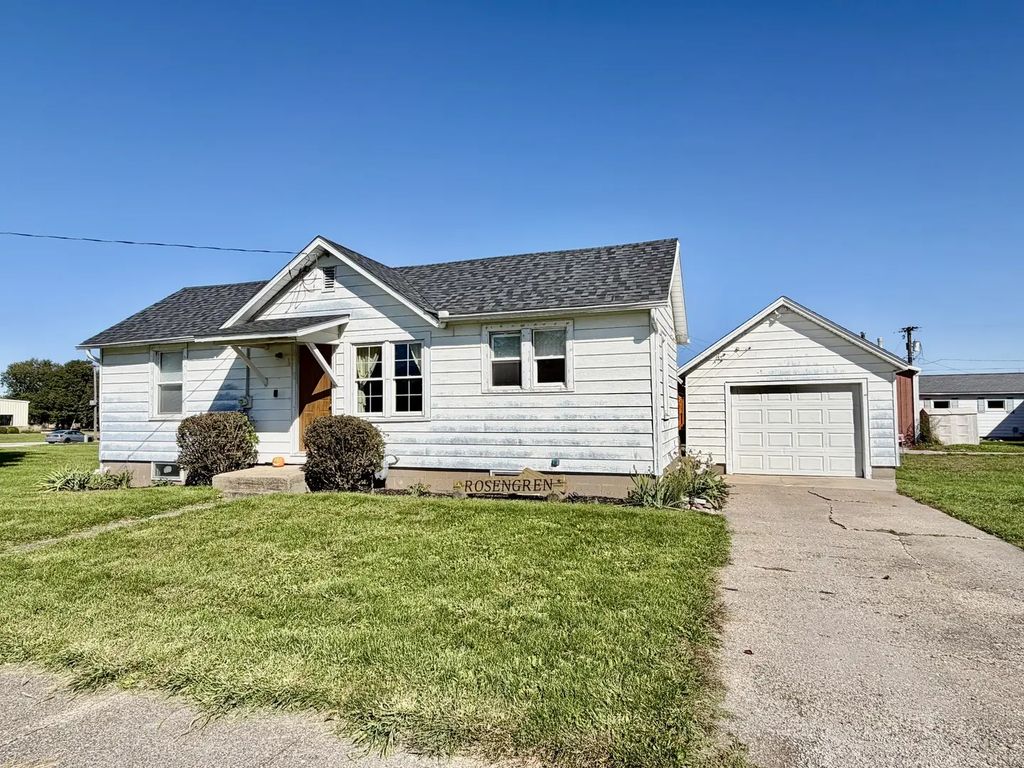 114 Main Street, Atkinson