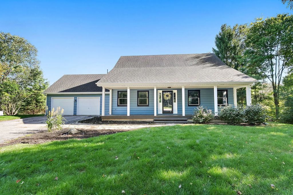 39w255 Fabyan Parkway, Geneva