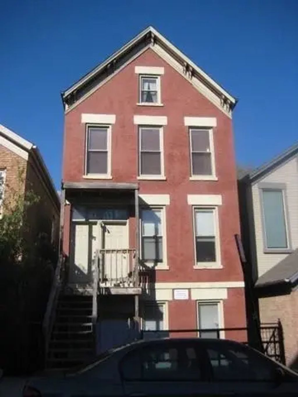 1736 W Beach Avenue G, Chicago
