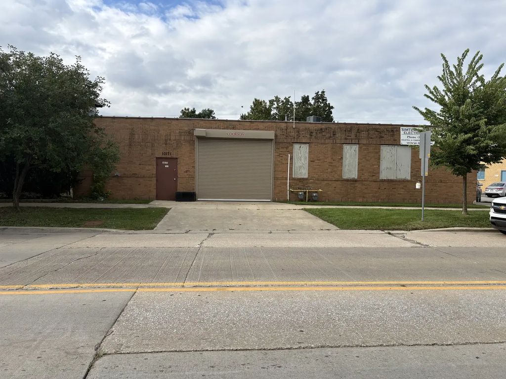 10171 Franklin Avenue, Franklin Park