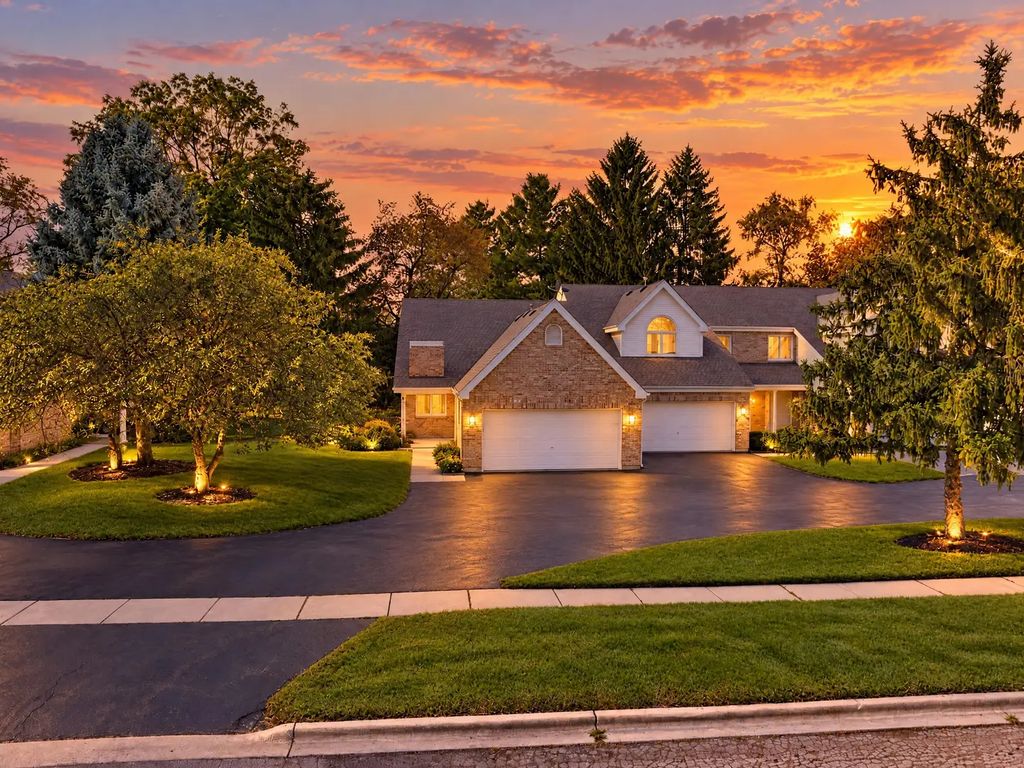 9 Meadow Trail W 9, DeKalb