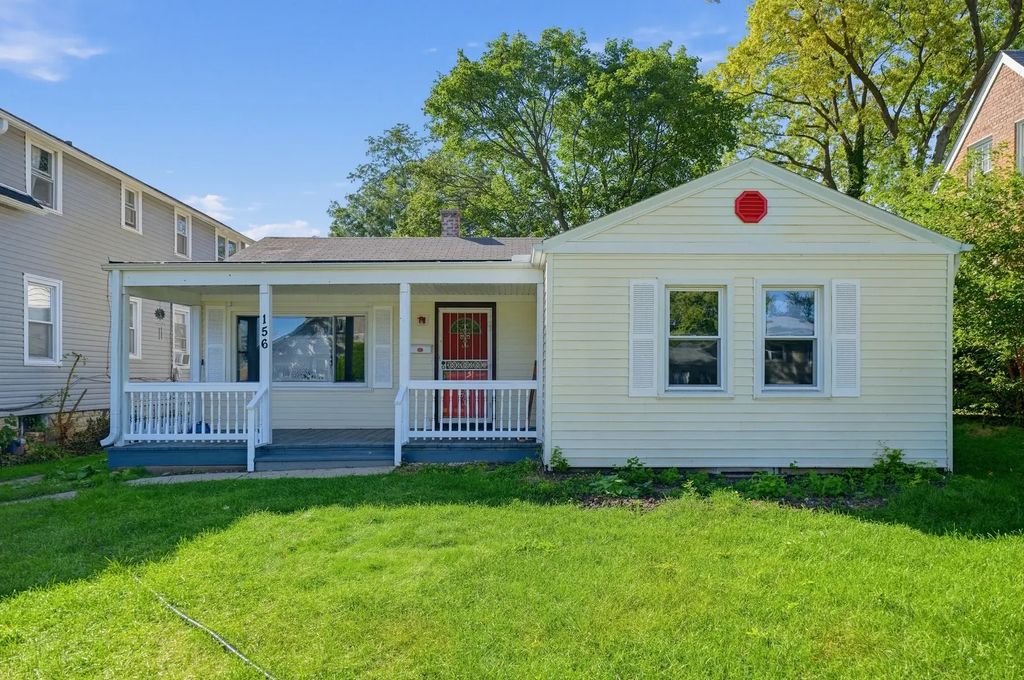 156 Oak Avenue, Hillside