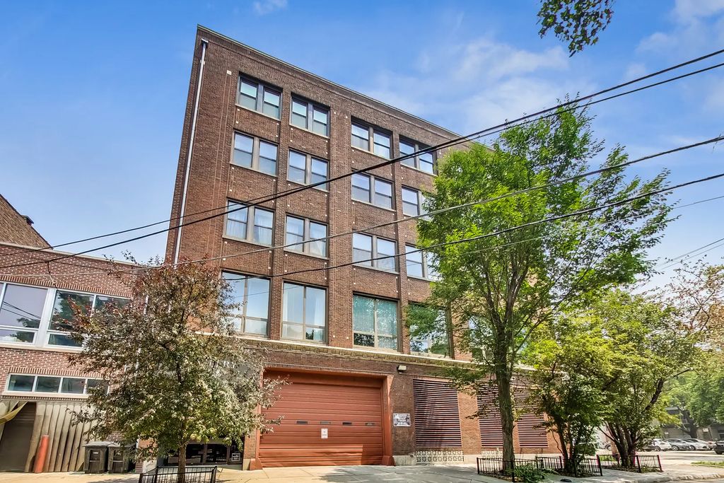 3323 N Paulina Street 4e, Chicago
