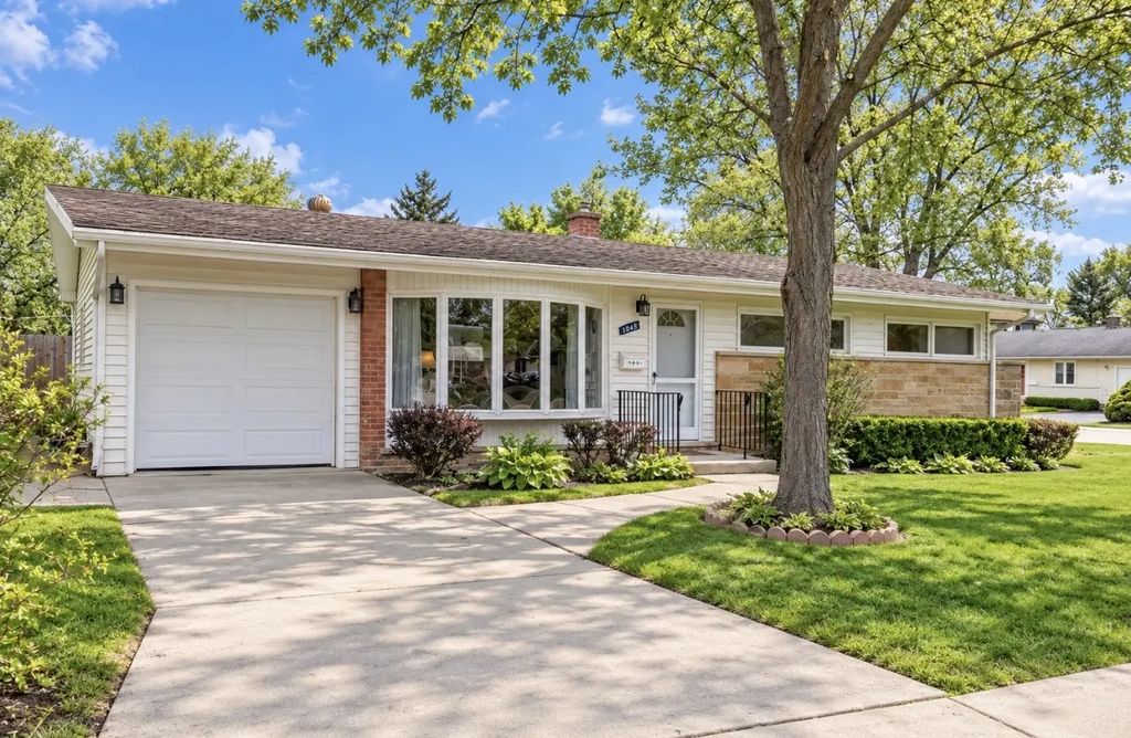 1046 Midway Road, Northbrook, 60062