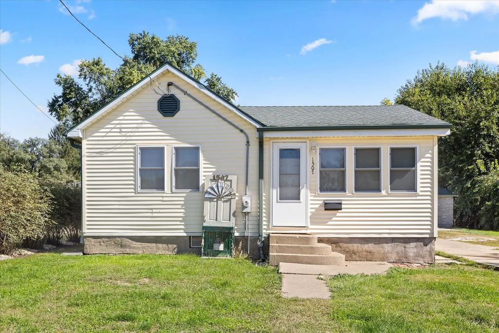 1507 Union Street, Streator