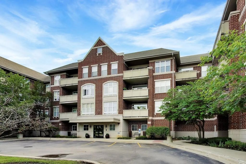 77 N Quentin Road 311, Palatine