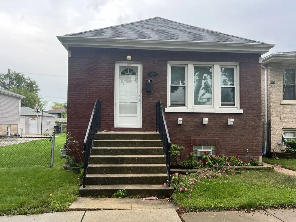 5039 S Christiana Avenue, Chicago