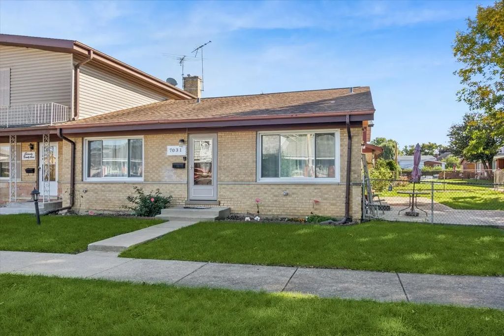 7031 W Crain Street, Niles