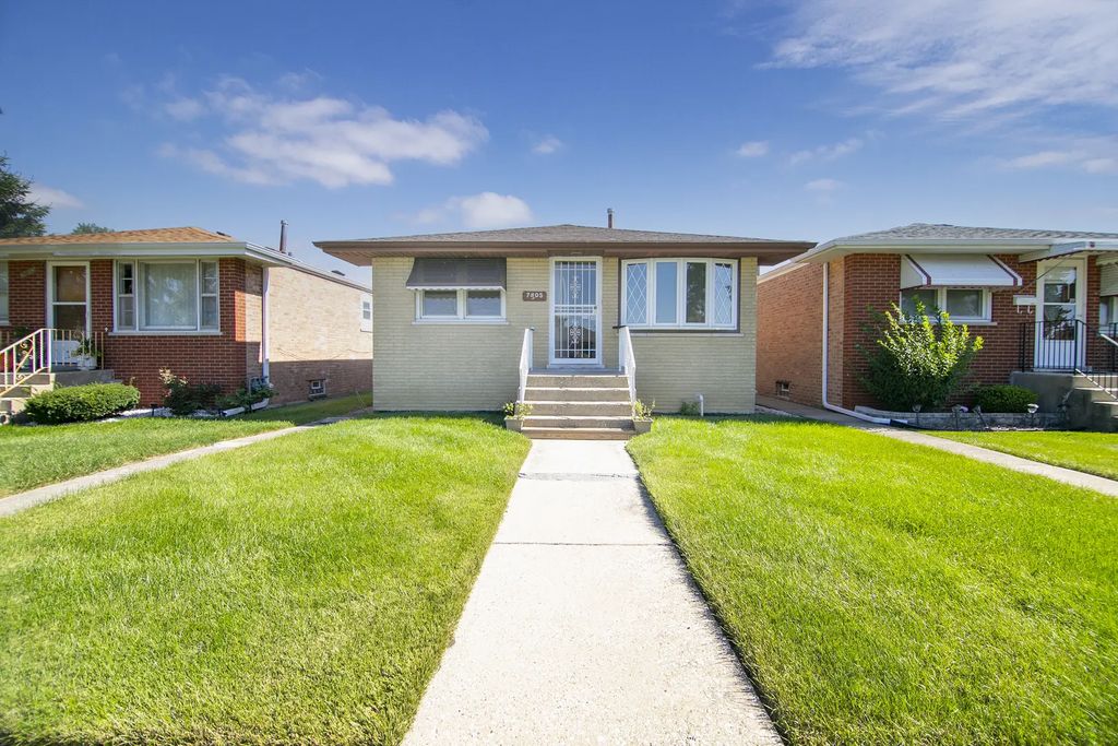 7805 Narragansett Avenue, Burbank