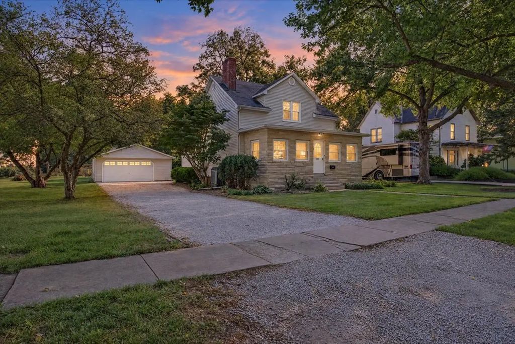 531 S 4th Street, Fairbury