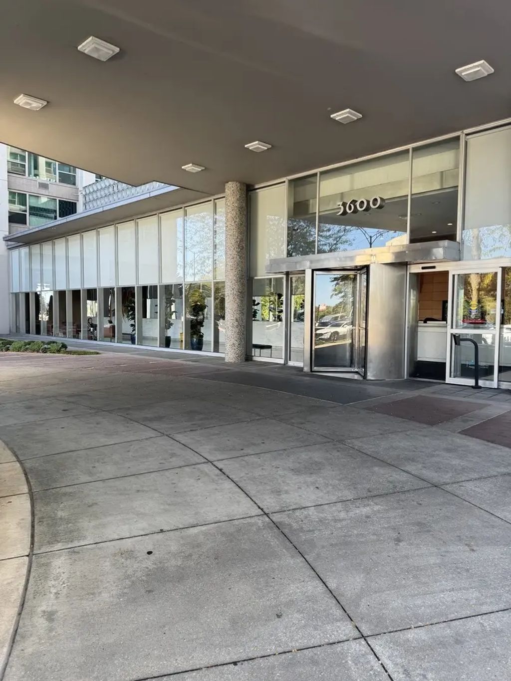3600 N Lake Shore Drive 616, Chicago, 60613