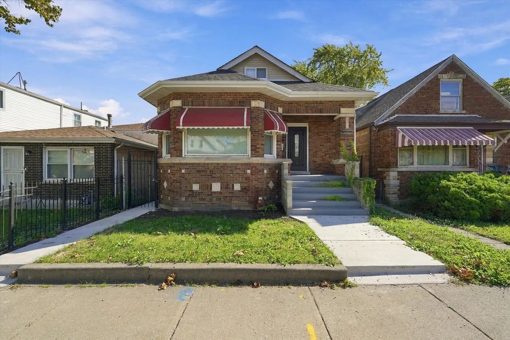 10453 S Indiana Avenue, Chicago
