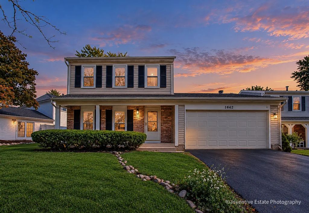 1642 Trafalgar Lane, Aurora