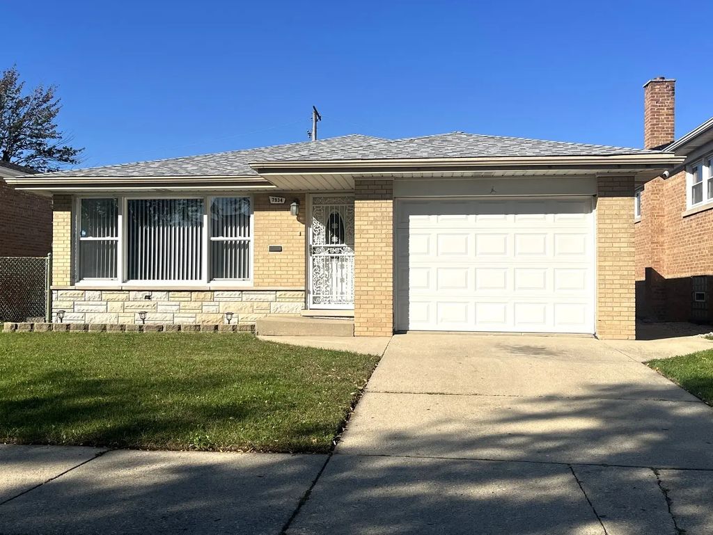 7934 S Komensky Avenue, Chicago
