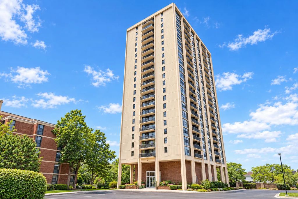 2901 S Michigan Avenue 405a, Chicago