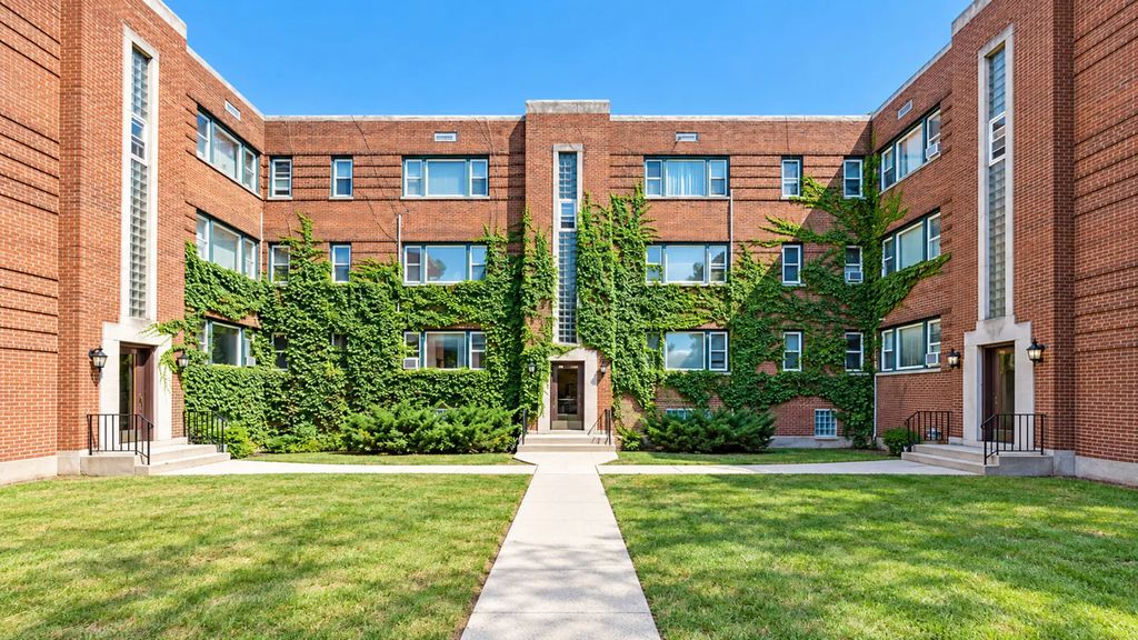 227 Custer Avenue 1, Evanston