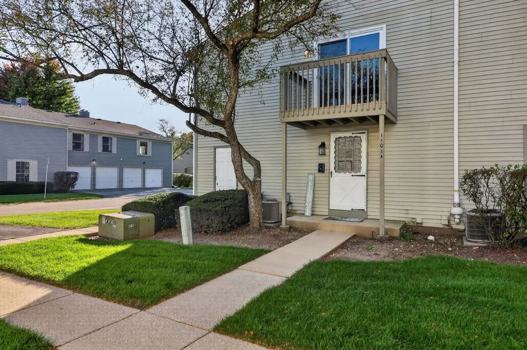 1101 Bunker Hill Court A, Wheaton
