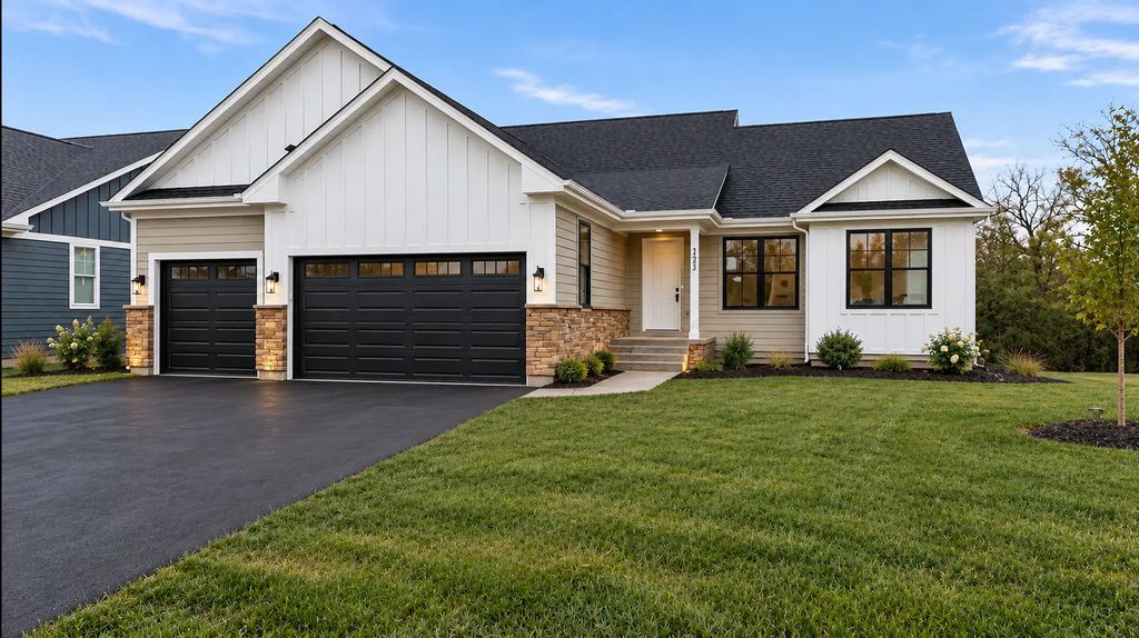 1225 Noble Drive, Port Barrington
