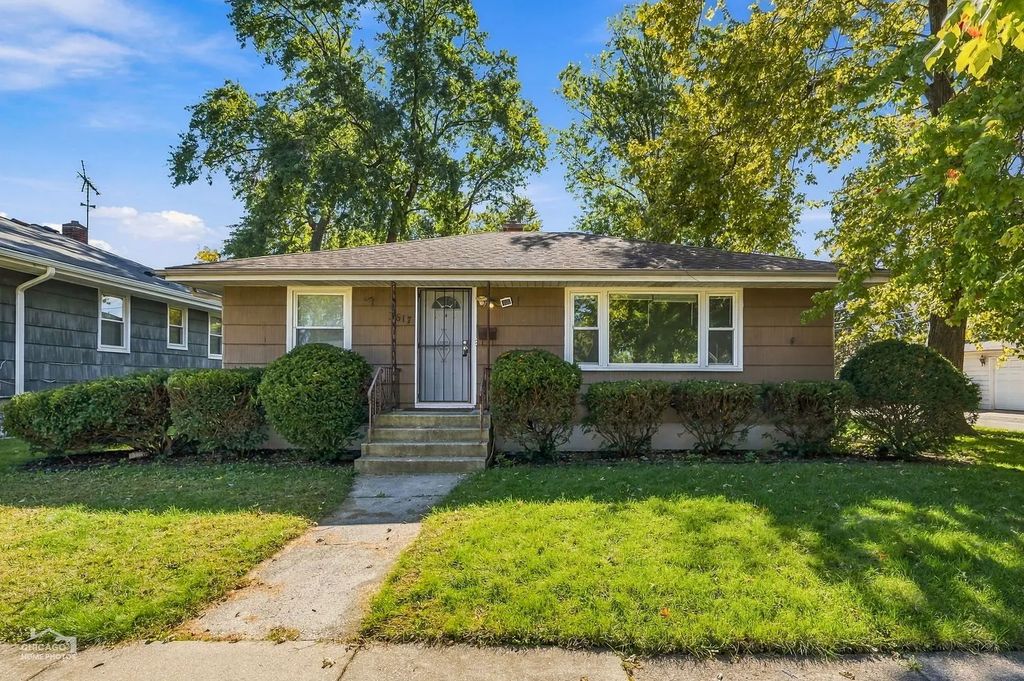 3617 Monroe Street, Lansing
