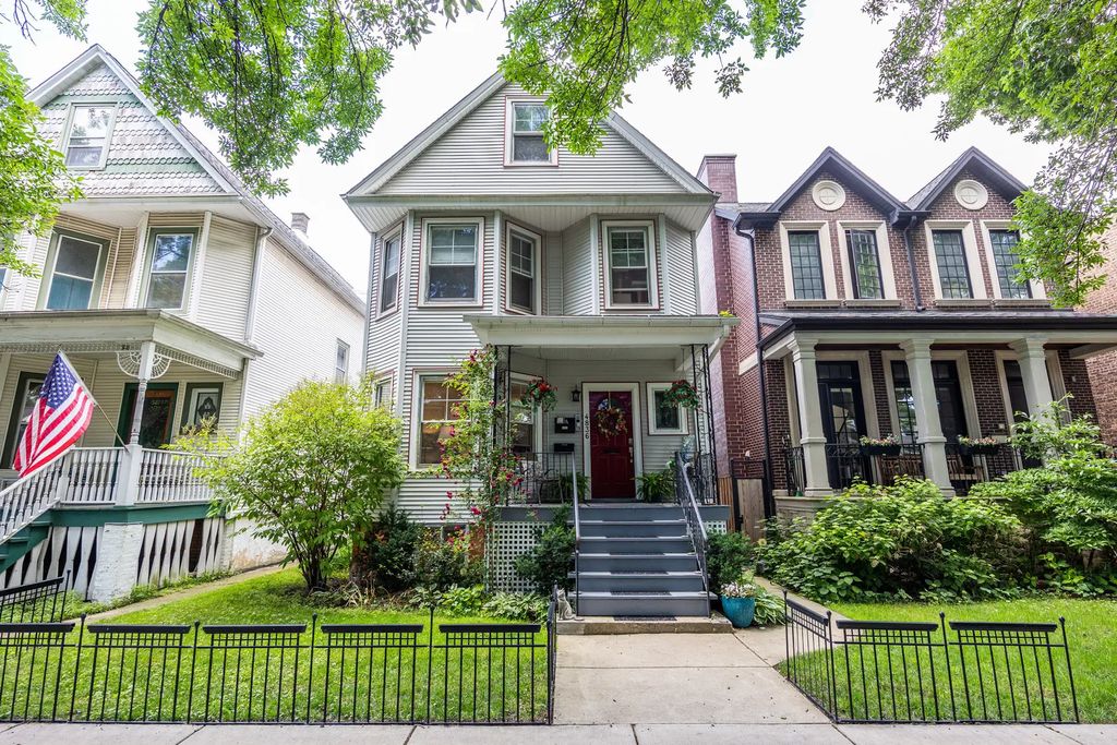 4836 N Oakley Avenue 1, Chicago