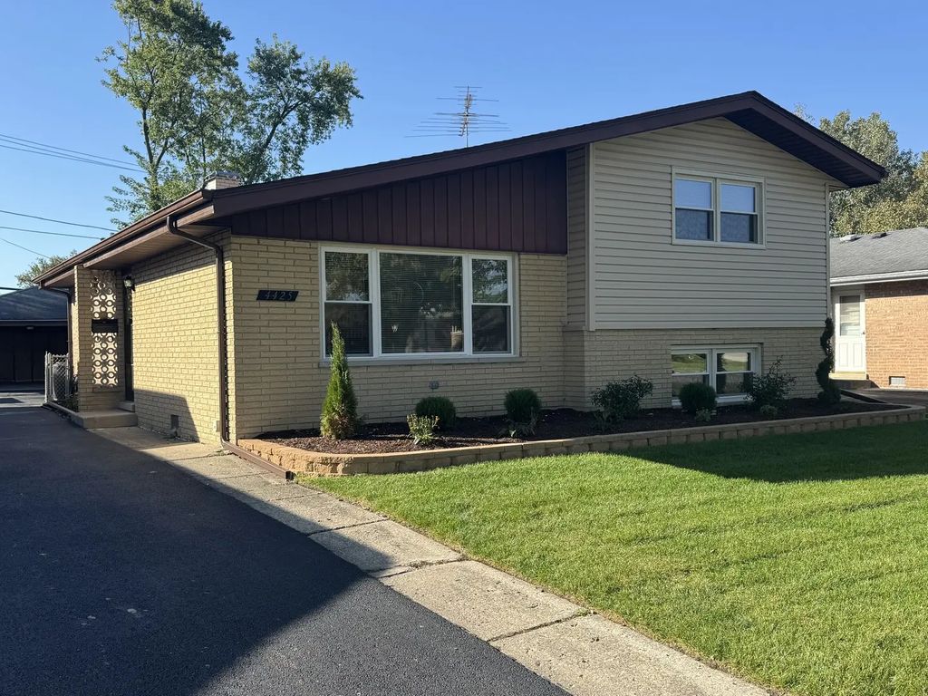 4425 W Jean Street, Alsip