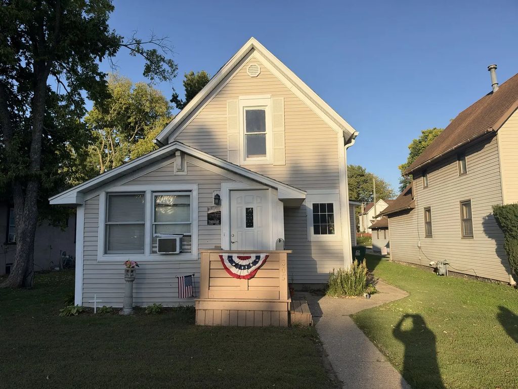 305 4th Avenue, Rock Falls