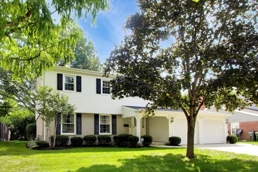 1535 N Haddow Avenue, Arlington Heights