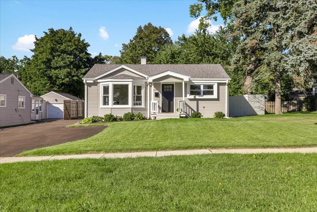 218 S Morgan Avenue, Wheaton