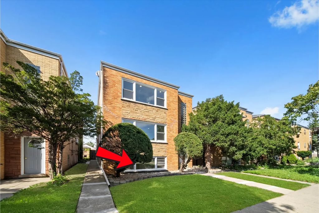 7062 W Diversey Avenue G, Chicago
