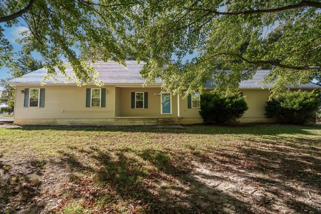 15011 Fowler School Road, Marion