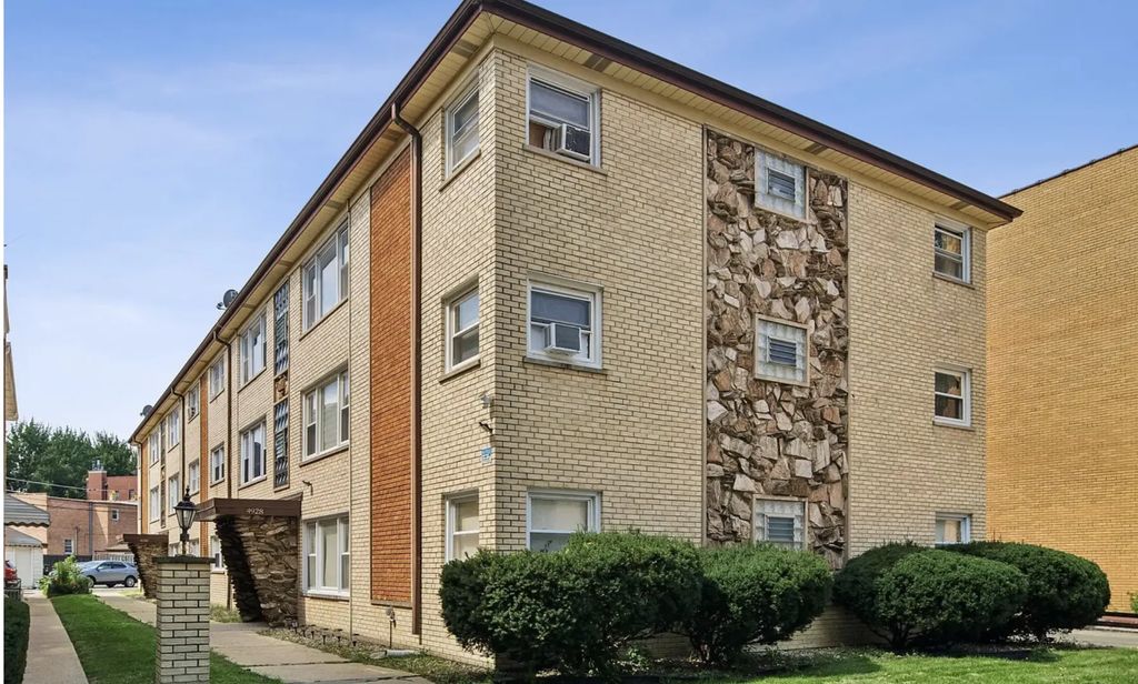 4928 N Lester Avenue 2b, Chicago