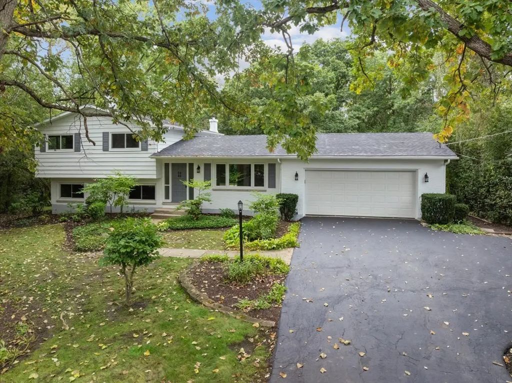 26890 N Longwood Road, Lake Forest