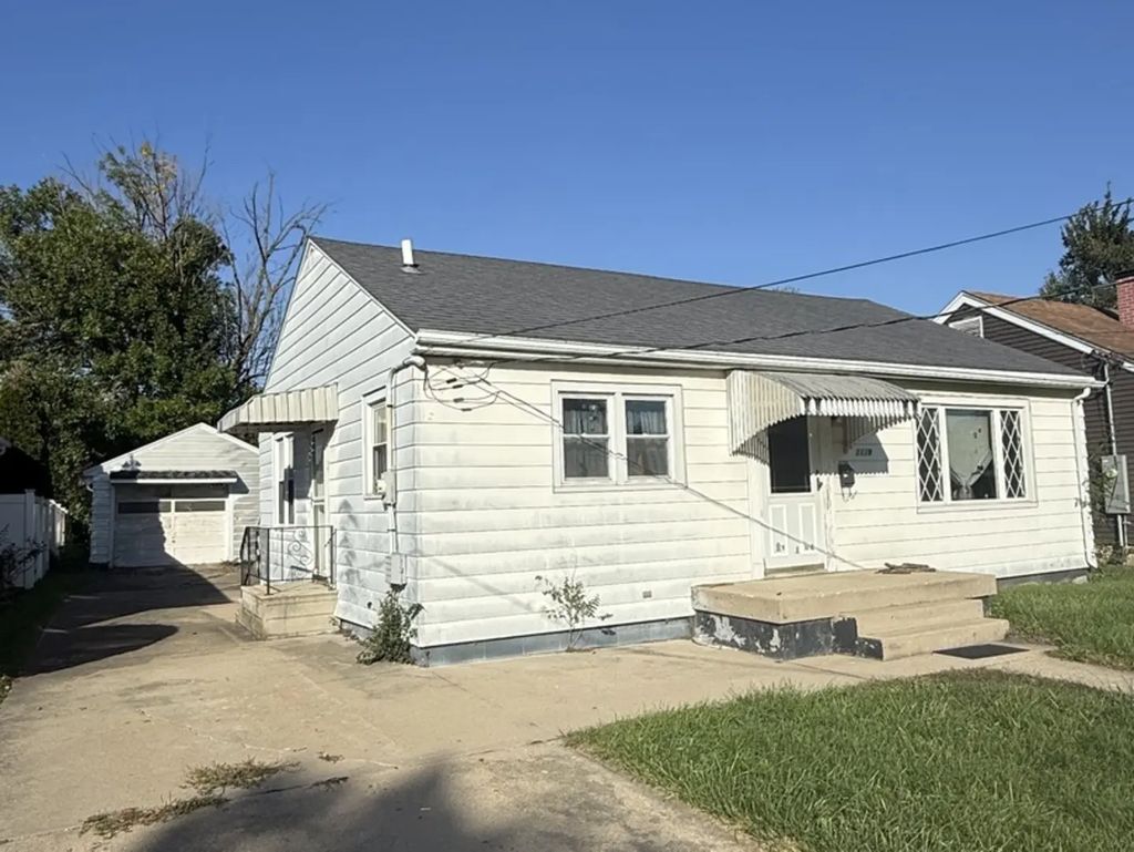 1119 Sanger Street, Ottawa