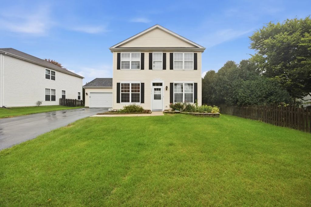 1896 Sedgegrass Trail, Aurora
