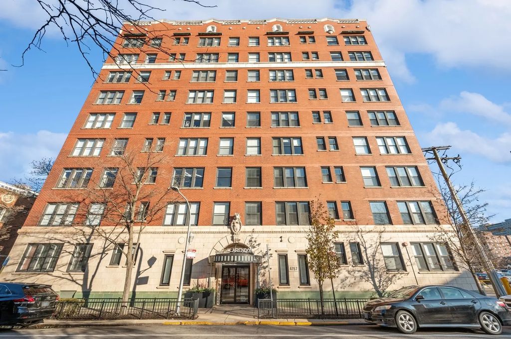 4157 N Clarendon Avenue 304, Chicago