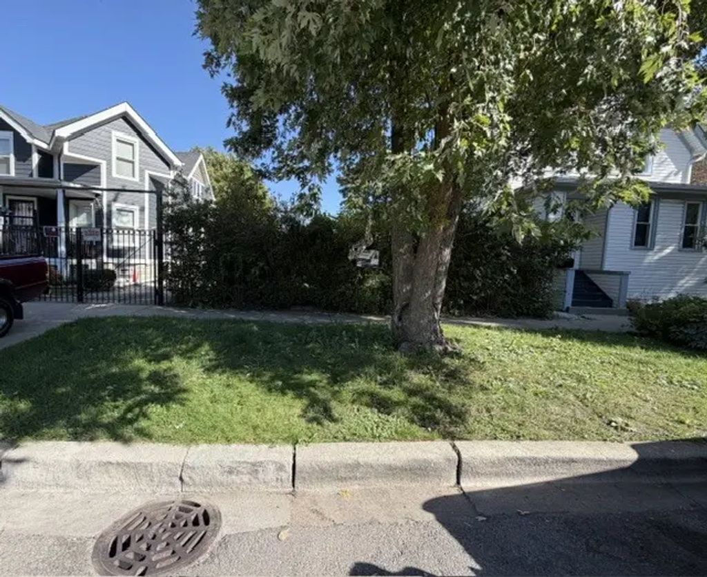 1127 N Waller Avenue, Chicago