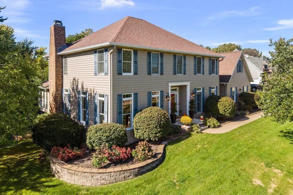 4338 Forest Road, Davenport