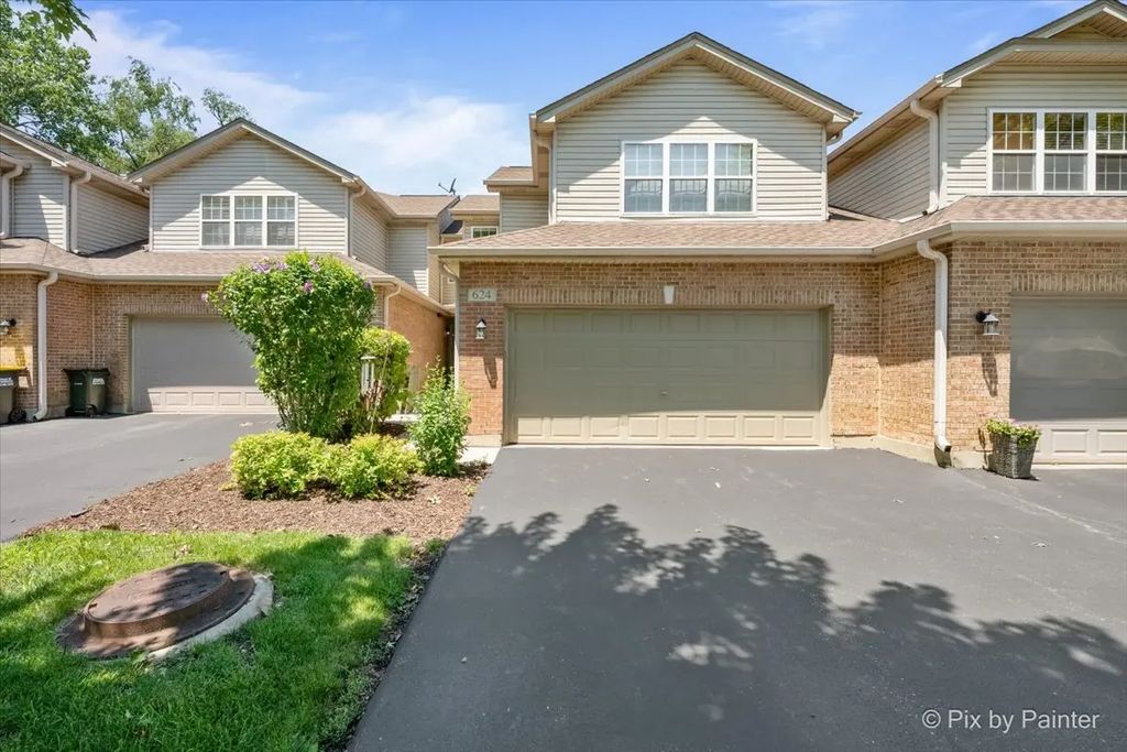 624 Daisy Lane, Roselle