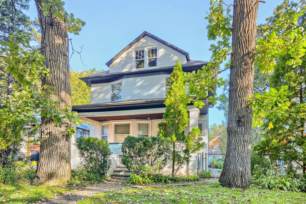 1726 W 100th Street, Chicago