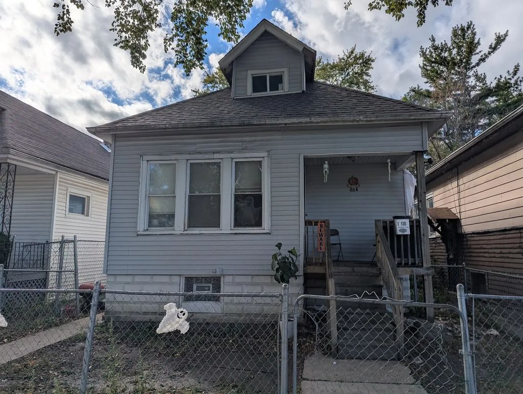 10110 S Yale Avenue, Chicago