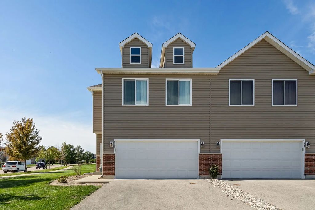 3967 Evans Court, Yorkville
